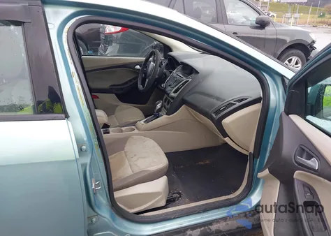 2012 Ford Focus Se из США, поврежденный, VIN 1FAHP3F21CL226033